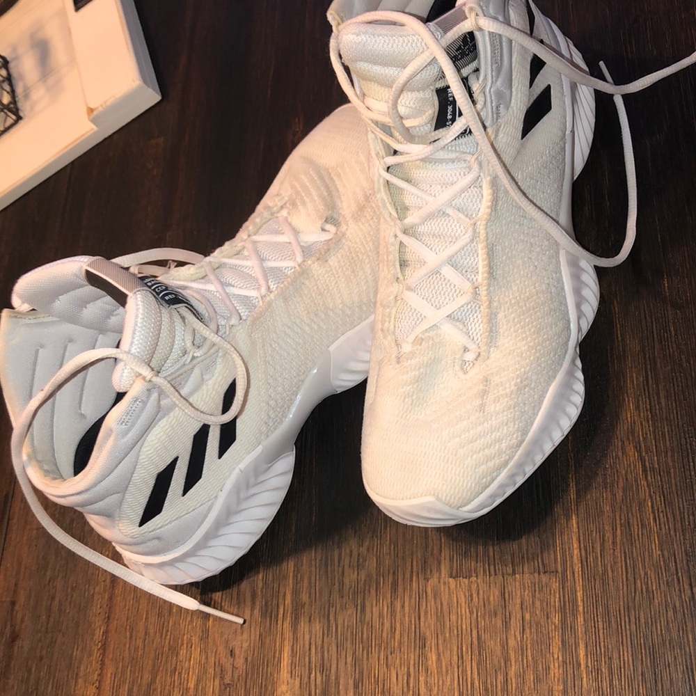 adidas pro bounce basketball shoe